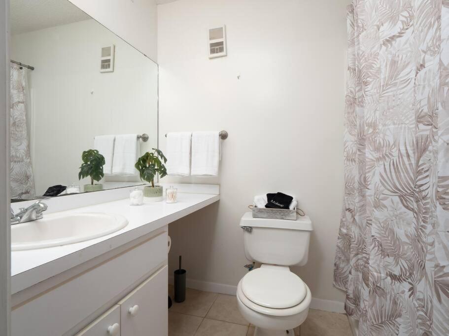 Spacious Condo Mins To Shands, University, & Downtown! Gainesville Dış mekan fotoğraf